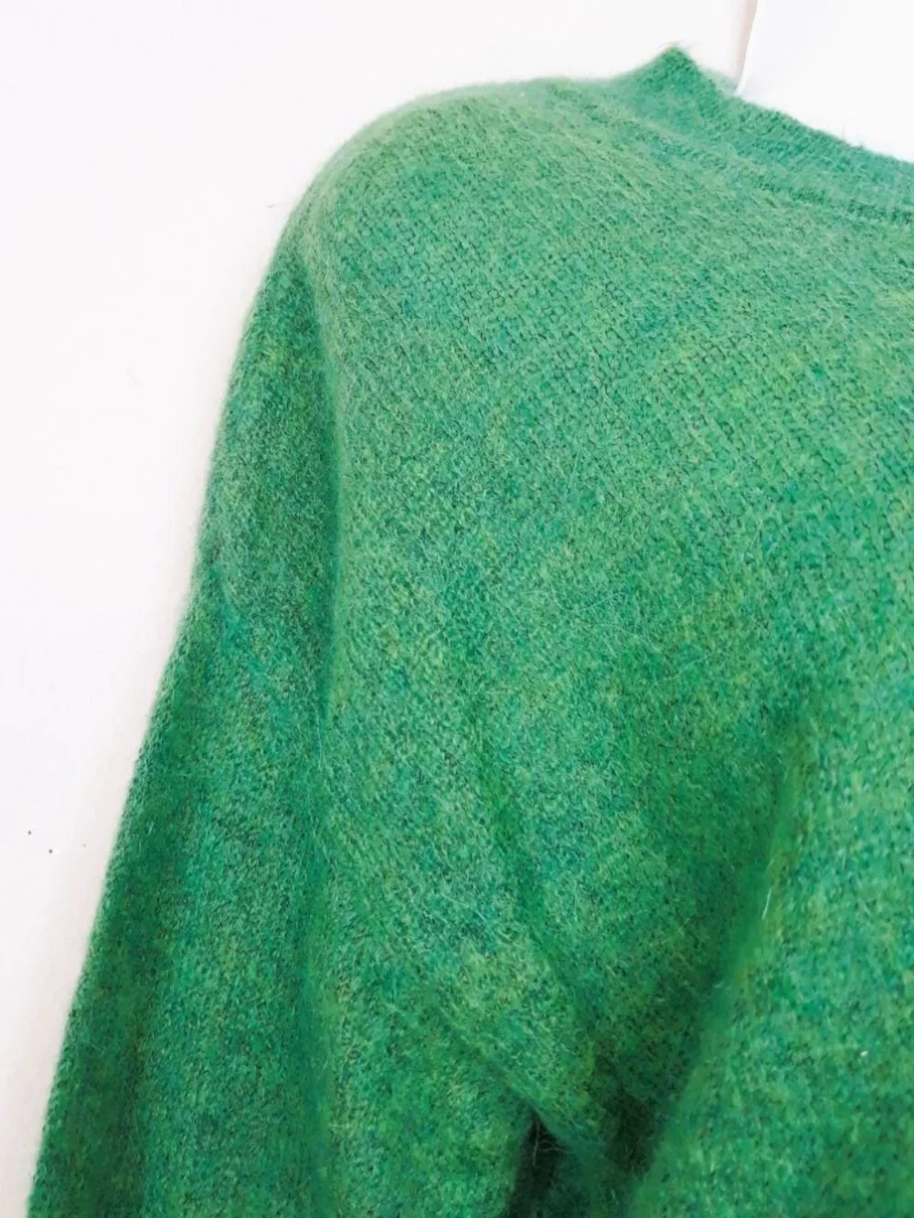 Banana Republic Alpaca Blend Crewneck Sweater Italian Yarn Drop Shoulders Small